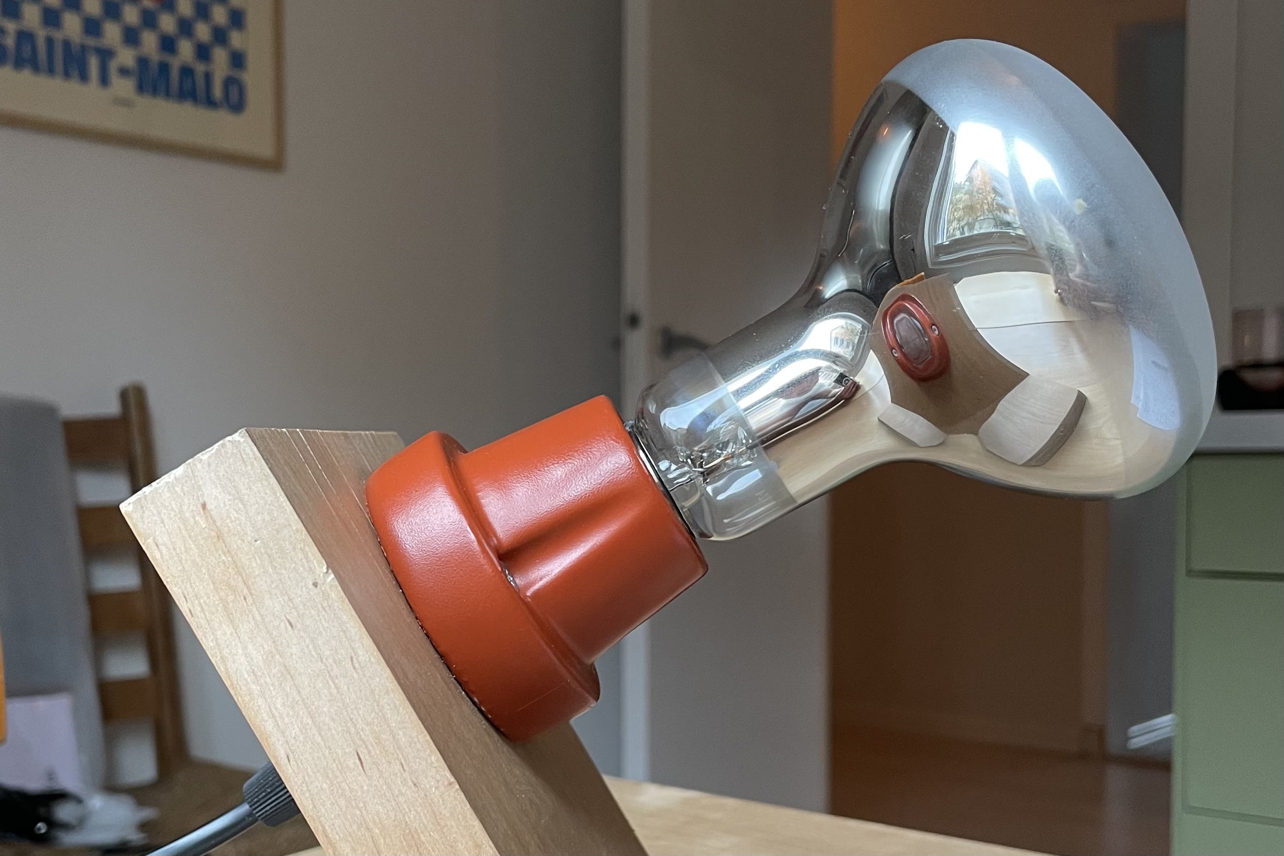 Glød - Portabel lampe for et sunnere innemiljø
